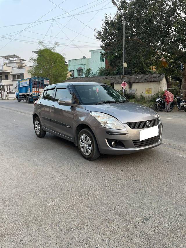 https://images10.gaadi.com/usedcar_image/4246190/original/processed_e847252a45687ba860e40a01fe904f59.jpg?imwidth=6400