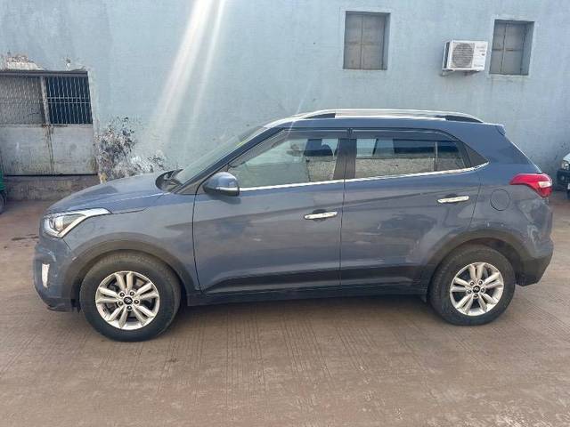 https://images10.gaadi.com/usedcar_image/4246207/original/df43d5226fe6b8dc2f05232bb9c0d65c.jpg?imwidth=6402