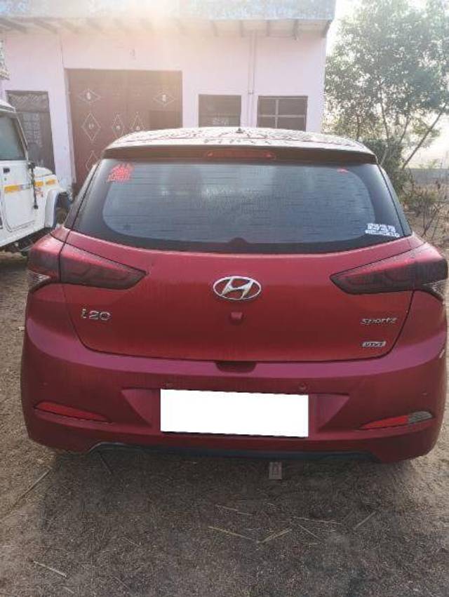 https://images10.gaadi.com/usedcar_image/4246210/original/33e7de91ed6ce05c940e6901fd377517.jpg?imwidth=6400