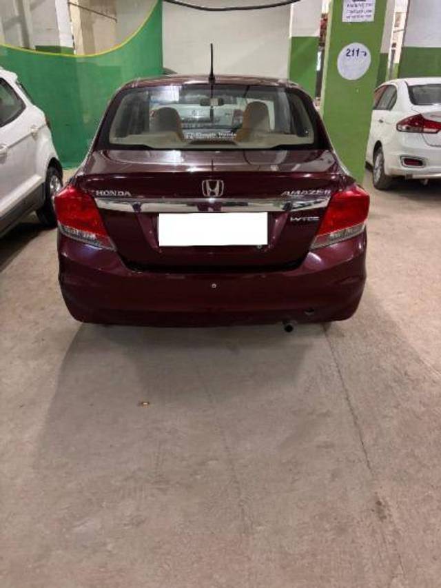 https://images10.gaadi.com/usedcar_image/4246329/original/48fe583d21981a8de1bdb4e1386b2ad4.jpeg?imwidth=6401