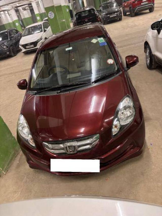 https://images10.gaadi.com/usedcar_image/4246329/original/a758cd8ebdefbb7d8504141950c65f0f.jpeg?imwidth=6400