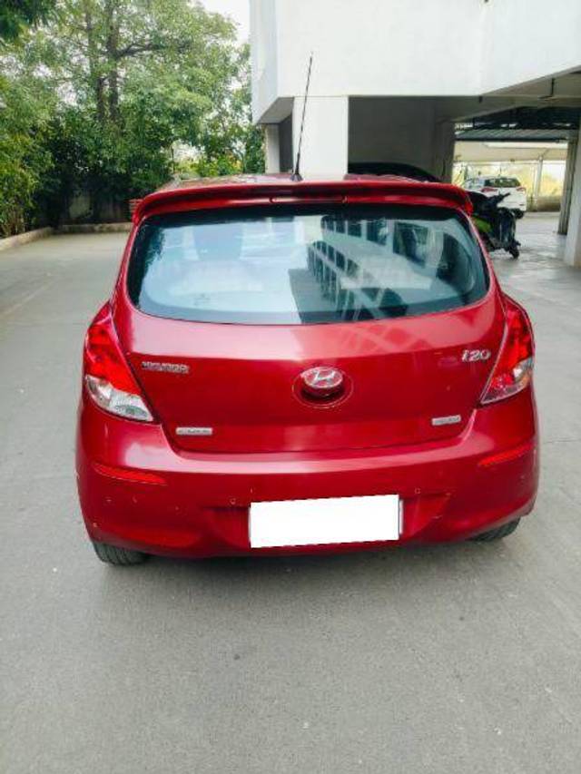 https://images10.gaadi.com/usedcar_image/4246389/original/621d8675424648c270e2f4d61c9fd9f9.jpg?imwidth=6401