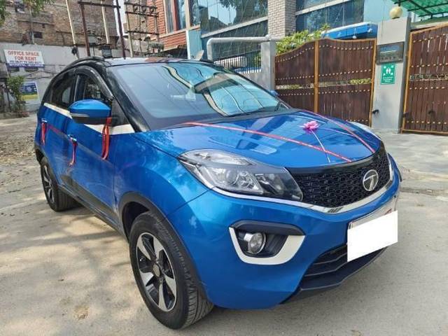 https://images10.gaadi.com/usedcar_image/4246398/original/processed_22c9bb3d21e259c761cd6a014fa8b10f.jpg?imwidth=6400