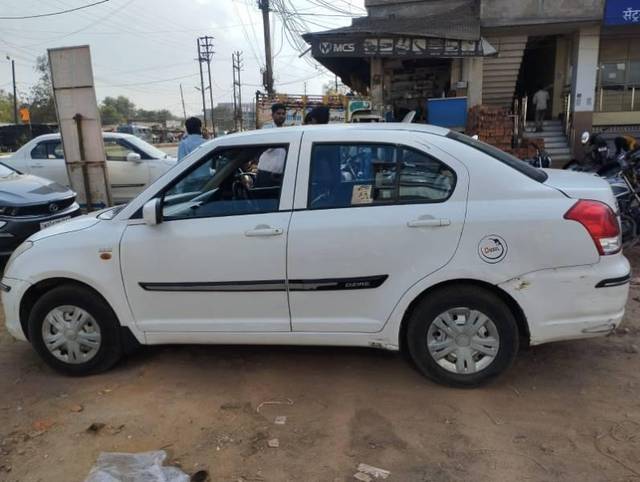 https://images10.gaadi.com/usedcar_image/4246569/original/processed_921ffbec-510c-433d-95aa-80c109433774.jpg?imwidth=6400