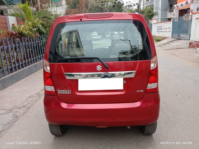 https://images10.gaadi.com/usedcar_image/4246682/original/processed_4110f5835cc92d5b4fb70cdef8bd73a8.jpg?imwidth=6401