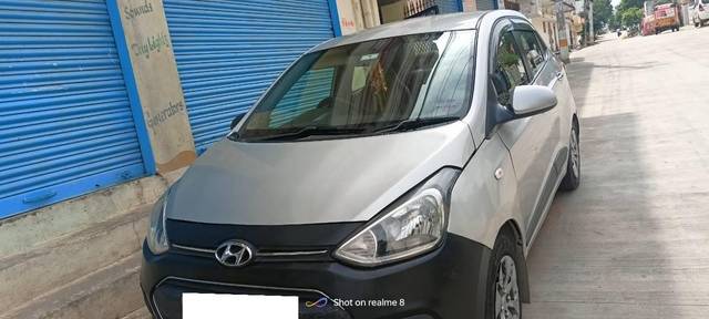 https://images10.gaadi.com/usedcar_image/4246883/original/processed_b35329c0-272d-4eeb-989d-ebc9233fda81.jpg?imwidth=6400