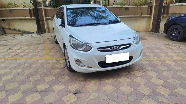 https://images10.gaadi.com/usedcar_image/4246930/original/processed_b7d31e88-c5ba-4e4e-b491-2bb790d8443c.jpg?imwidth=6400