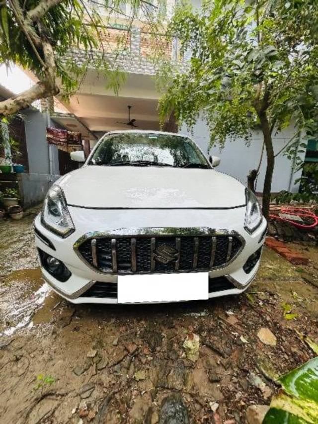 https://images10.gaadi.com/usedcar_image/4247030/original/processed_e9cef7b2-0571-4f9f-9c4d-1a4aaf2707fd.jpg?imwidth=6400