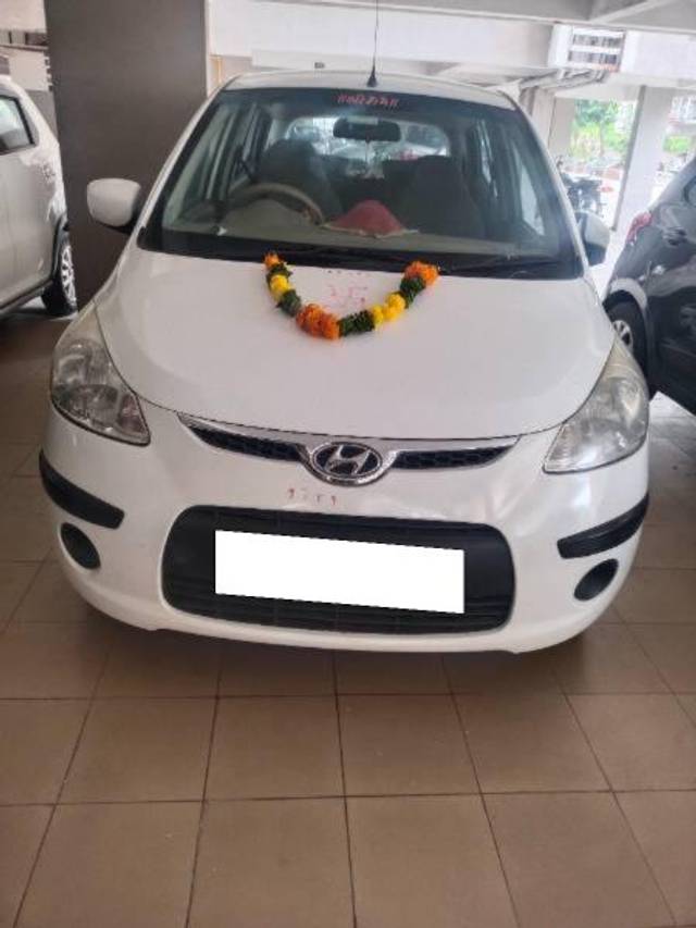 https://images10.gaadi.com/usedcar_image/4247124/original/processed_b1bd12a9-6fcd-463b-b064-007ed0b410dc.jpg?imwidth=6400