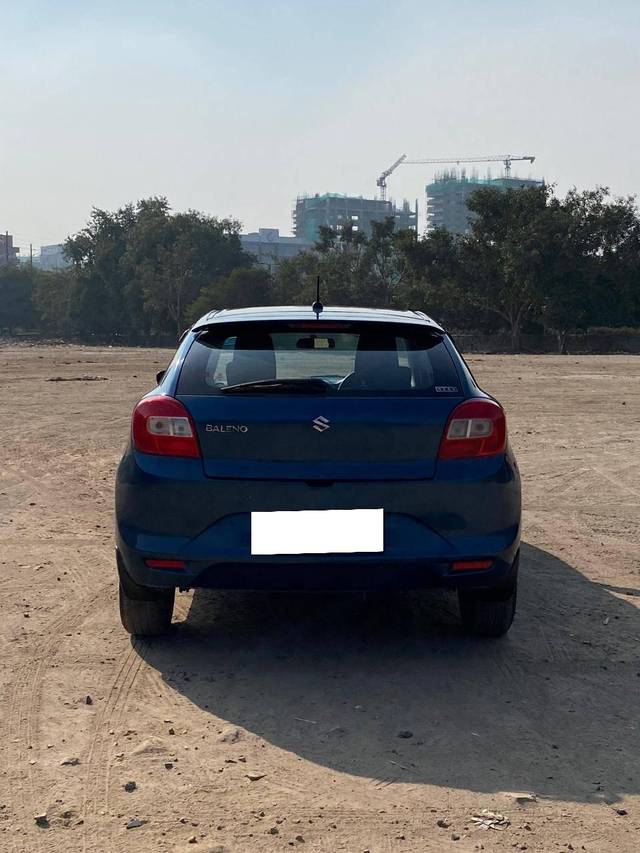 https://images10.gaadi.com/usedcar_image/4247154/original/processed_92208a105a76a0f714a3cfae23487b4d.jpg?imwidth=6402