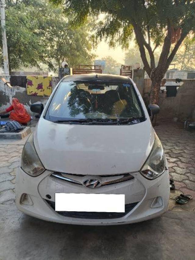 https://images10.gaadi.com/usedcar_image/4247308/original/4755adb560cbec4fd2039cbf34759069.jpg?imwidth=6400