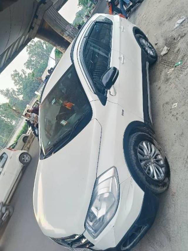 https://images10.gaadi.com/usedcar_image/4247312/original/9db08d3d56b019145b910ea3dbe61695.jpg?imwidth=6402