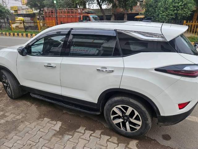 https://images10.gaadi.com/usedcar_image/4247371/original/processed_0096d228-045e-49eb-9752-3e6a673c985d.jpg?imwidth=6402