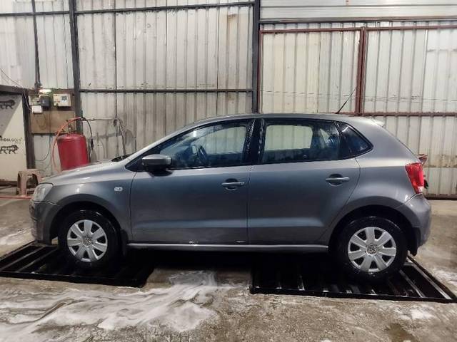 https://images10.gaadi.com/usedcar_image/4247413/original/processed_3ab07937-c58f-45c2-b95d-0de11763bd7c.JPEG?imwidth=6401