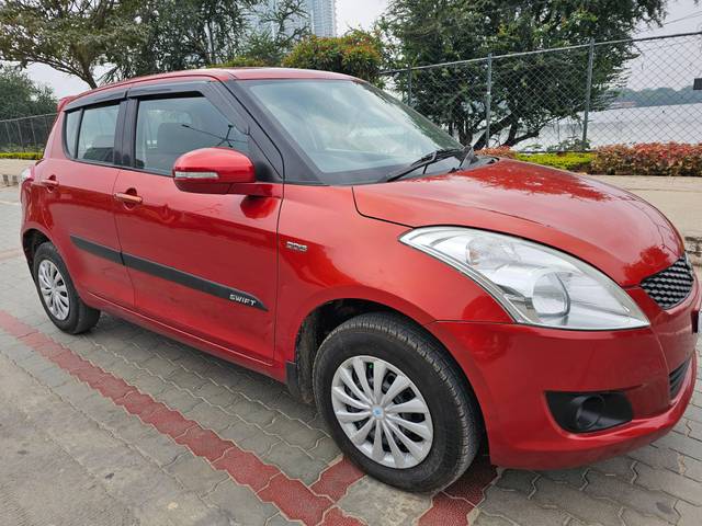 https://images10.gaadi.com/usedcar_image/4247509/original/processed_564f45a3e616d926d96ae492836dad16.jpg?imwidth=6400