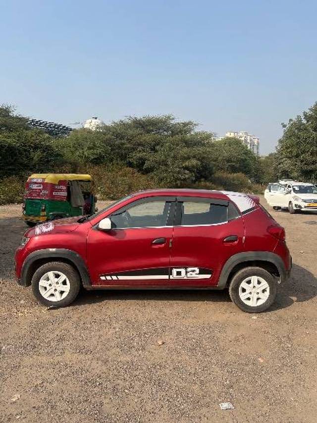 https://images10.gaadi.com/usedcar_image/4247553/original/5f9d14af1934e4e2d888645eb7b0b06e.jpg?imwidth=6402