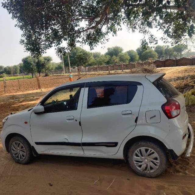 https://images10.gaadi.com/usedcar_image/4247642/original/224519ae402413494e2e70c5d8d14579.jpg?imwidth=6402