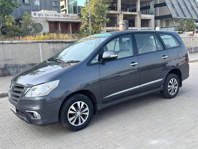 https://images10.gaadi.com/usedcar_image/4247712/original/processed_b7665dd692d109d29a1404a99f934fb8.jpg?imwidth=6401