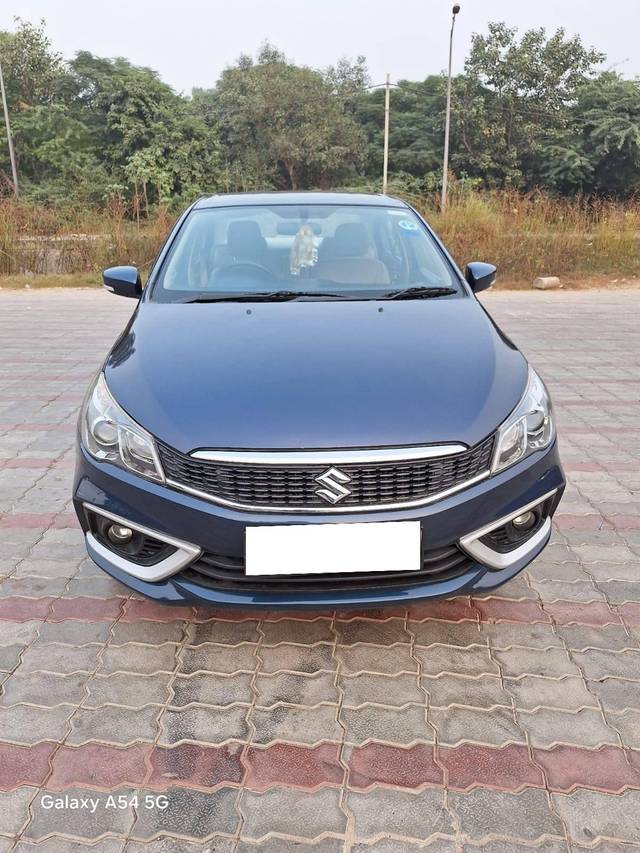 https://images10.gaadi.com/usedcar_image/4247713/original/processed_aa071f3d9a6647eaa6d2d7027eafdf1a.jpg?imwidth=6402