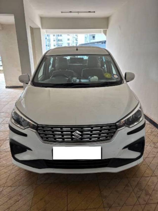 https://images10.gaadi.com/usedcar_image/4247742/original/processed_34691662-6e06-488e-83af-c1feba8662ff.jpg?imwidth=6400