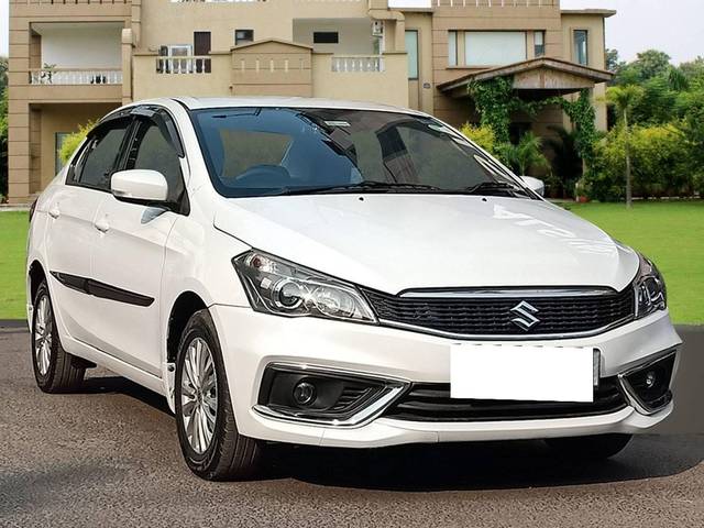 https://images10.gaadi.com/usedcar_image/4247790/original/processed_19ff2d1b2ca835b5ec392765c69c62e5.jpg?imwidth=6400