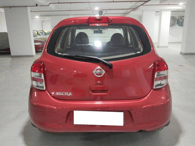 https://images10.gaadi.com/usedcar_image/4247890/original/processed_73dbd3c0db67baa3d9034622a3e8b074.jpg?imwidth=6402