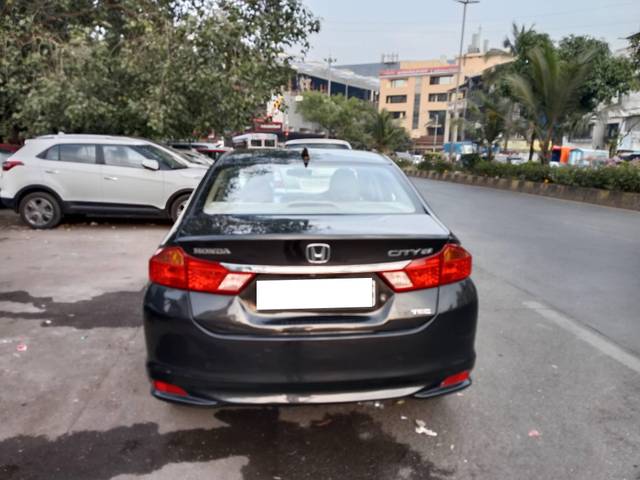 https://images10.gaadi.com/usedcar_image/4247950/original/processed_f5d0df55287d3338354611ceae2abc17.jpg?imwidth=6401