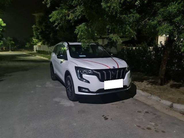 https://images10.gaadi.com/usedcar_image/4248191/original/processed_874341fb-c7cc-4558-8673-670aae076bb5.jpg?imwidth=6400