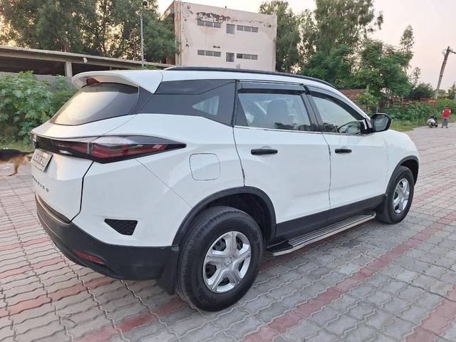 https://images10.gaadi.com/usedcar_image/4248507/original/processed_ea3e050ebd8d299da9dbb972682f1afe.jpg?imwidth=6402