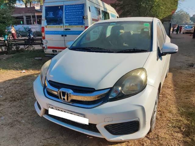 https://images10.gaadi.com/usedcar_image/4248550/original/processed_8f30f9f6-be59-40a9-9fd1-683e4f68c9a8.jpeg?imwidth=6400