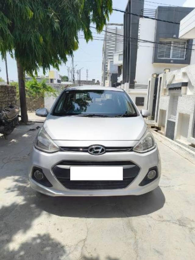 https://images10.gaadi.com/usedcar_image/4248625/original/processed_094bbb2f-1836-46f2-98d8-8ccfff3c3c4e.jpg?imwidth=6400