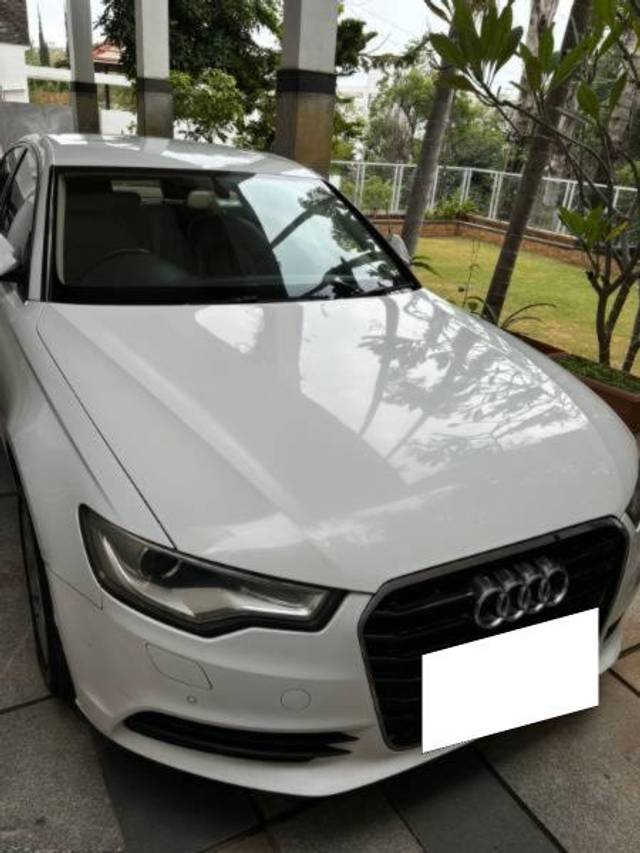 https://images10.gaadi.com/usedcar_image/4248628/original/processed_4f83a6bc-7d06-4d88-83d4-dfde9cd9b26f.jpeg?imwidth=6402