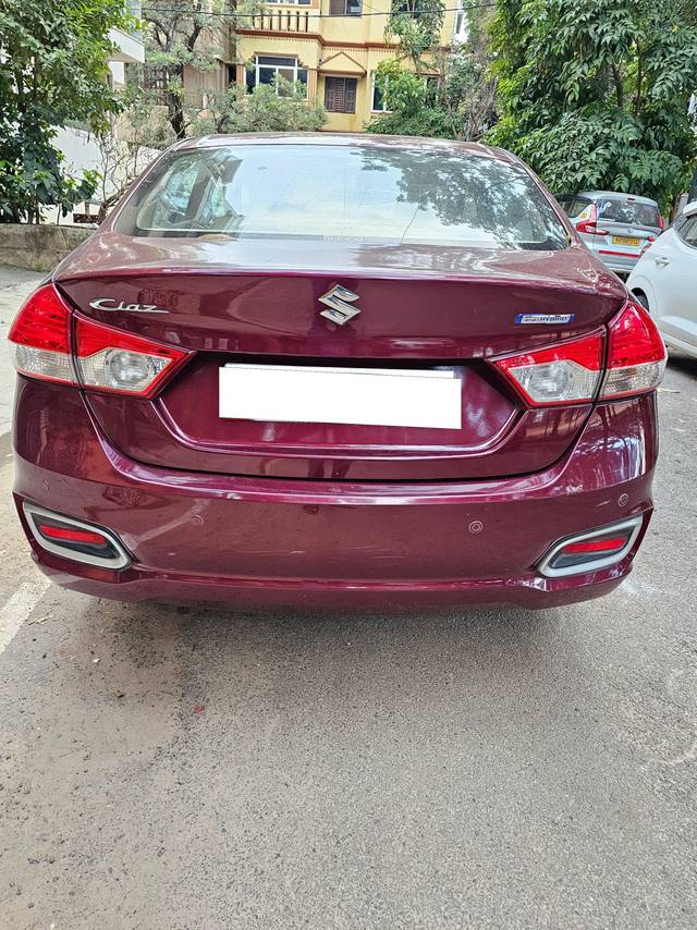 https://images10.gaadi.com/usedcar_image/4248711/original/processed_c1cf21254d6124eb53b73ab92e52a21a.jpg?imwidth=6401