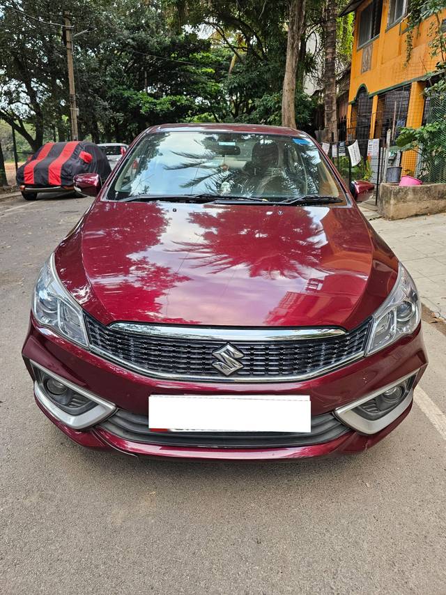 https://images10.gaadi.com/usedcar_image/4248711/original/processed_c5e5fbca7e6d701e0b2e75223491a2cf.jpg?imwidth=6402