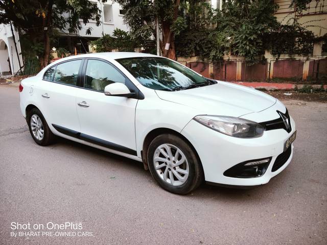 https://images10.gaadi.com/usedcar_image/4248715/original/processed_6682a5ab734c232ccf75cf73a86af284.jpg?imwidth=6400