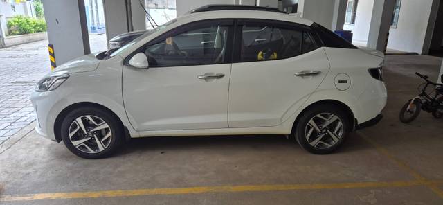 https://images10.gaadi.com/usedcar_image/4248759/original/processed_b452c704-43ef-474d-a134-c0ec5f076765.jpg?imwidth=6402