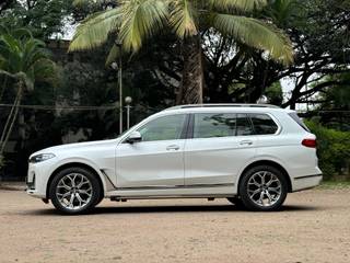 BMW X7 2019-2023 BMW X7 xDrive30d DPE Signature