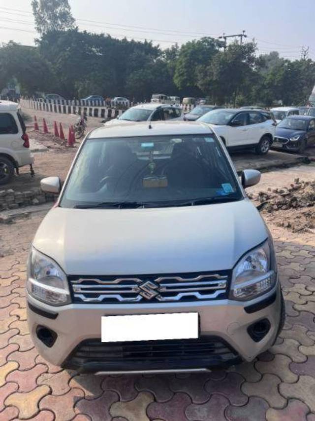 https://images10.gaadi.com/usedcar_image/4248951/original/89be3249d772d5c568e66e0e6e1514e6.jpg?imwidth=6400