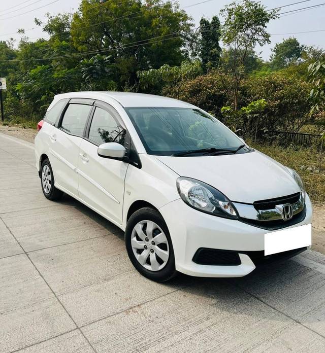 https://images10.gaadi.com/usedcar_image/4249077/original/processed_299ab637d52ae212e7cf5427315f174e.jpg?imwidth=6400