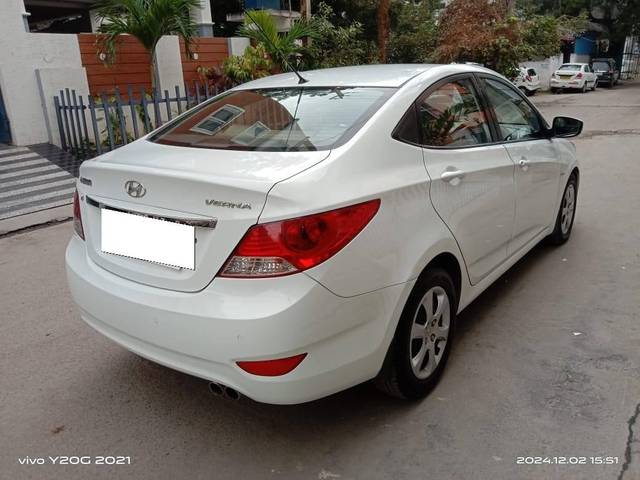 https://images10.gaadi.com/usedcar_image/4249121/original/processed_c0d046077b9e868d6c033bc555c4014e.jpg?imwidth=6401