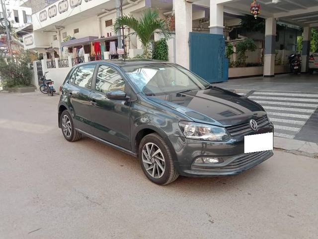 https://images10.gaadi.com/usedcar_image/4249159/original/processed_731da8ff66ec7814aa8fc3bb072192f5.jpg?imwidth=6400