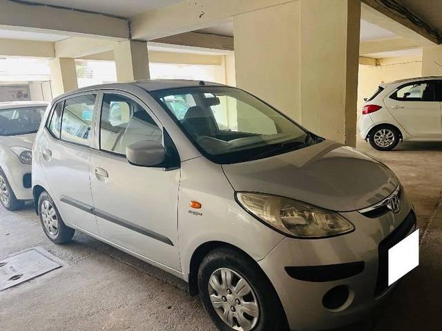 https://images10.gaadi.com/usedcar_image/4249161/original/processed_5e791c17-5155-4639-95c4-e30ff0fc0483.jpeg?imwidth=6400