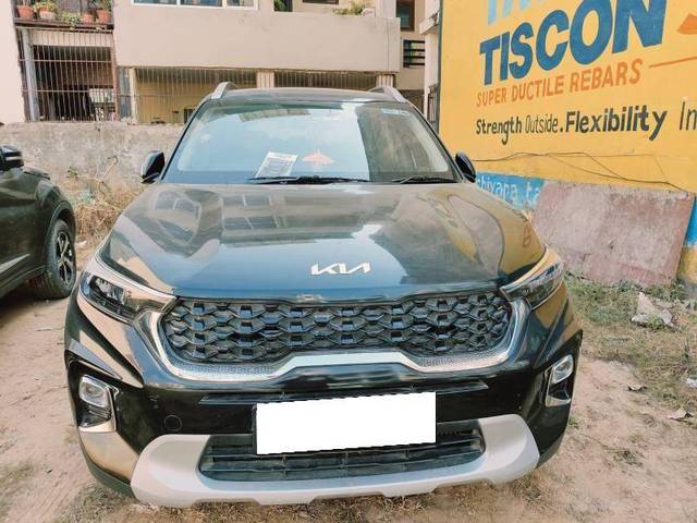 https://images10.gaadi.com/usedcar_image/4249163/original/68be50b1092dfb35ef00a49af71681be.jpg?imwidth=6400