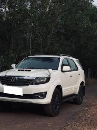 Toyota Fortuner 2009-2011 Toyota Fortuner 3.0 Diesel