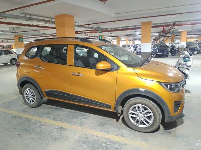 https://images10.gaadi.com/usedcar_image/4249327/original/processed_281c06a2-387e-4501-b909-fd20ec4b2eb3.jpg?imwidth=6400