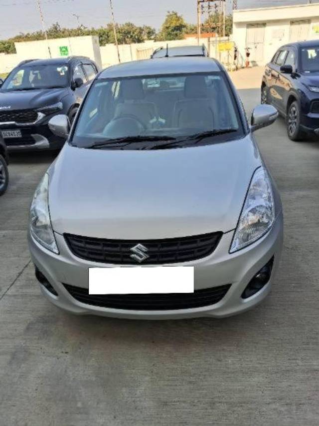 https://images10.gaadi.com/usedcar_image/4249398/original/processed_a83cdf86-6835-4552-b93b-44e42f9adff7.jpg?imwidth=6401