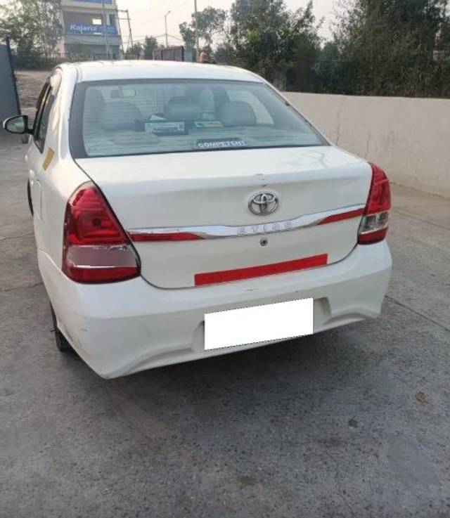 https://images10.gaadi.com/usedcar_image/4249644/original/processed_b43a5e64-858d-4027-874a-f4c071381023.jpeg?imwidth=6402