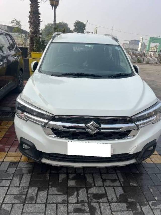 https://images10.gaadi.com/usedcar_image/4249645/original/processed_fefd87bc-1e10-4a15-99e0-2fc10ec9a330.jpg?imwidth=6400