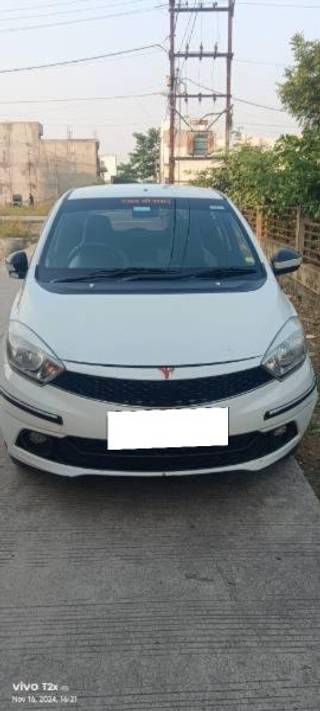 Tata Tiago 2015-2019 Tata Tiago 1.05 Revotorq XE