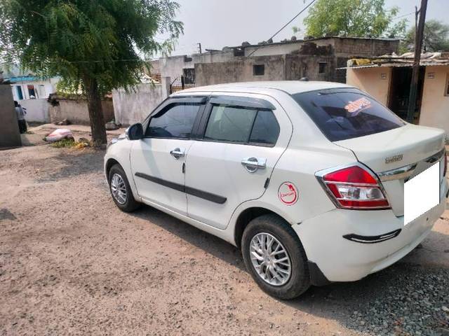 https://images10.gaadi.com/usedcar_image/4249772/original/processed_e82c4219-ee97-40fc-86d1-41ea2bc8c8af.jpg?imwidth=6401